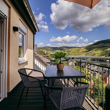 Sky Apartment, Blick Zur Mosel, Grosser Balkon, Kaffeemaschine, Smart Tv Zell Extérieur photo
