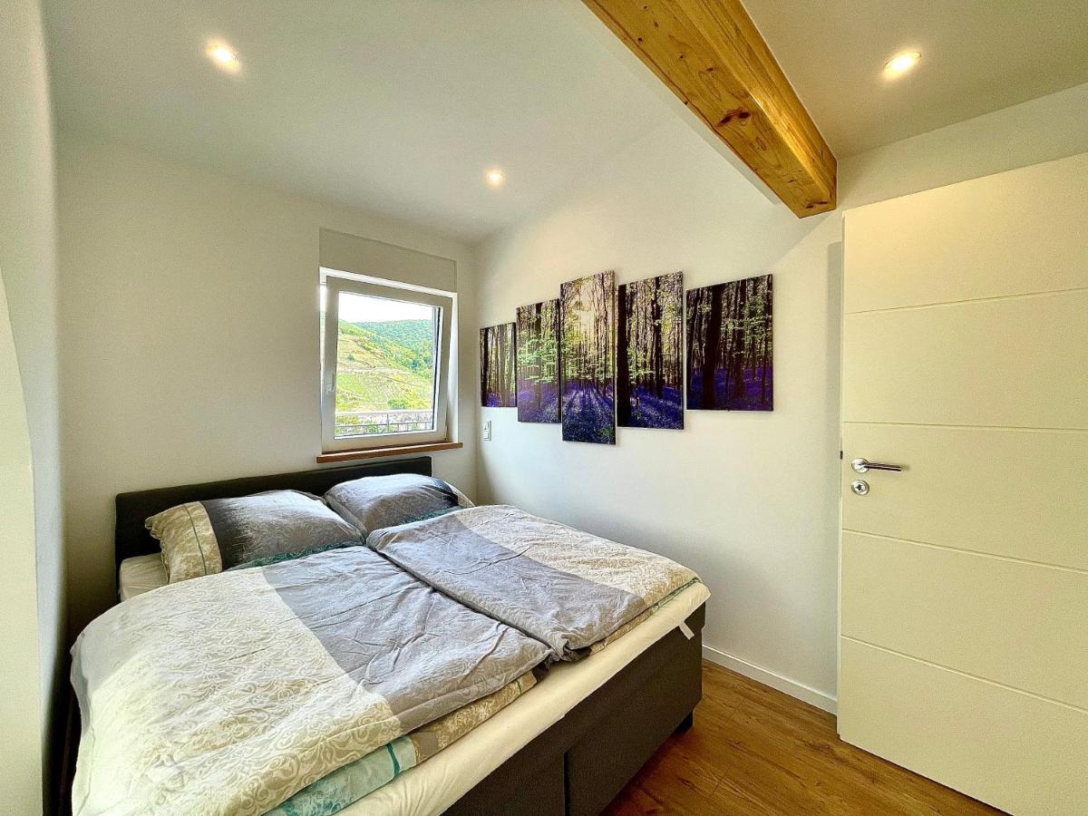 Sky Apartment, Blick Zur Mosel, Grosser Balkon, Kaffeemaschine, Smart Tv Zell Extérieur photo